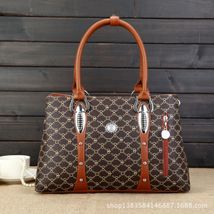 保定白溝新城清河畔箱包銷售部 品質(zhì)箱包的專業(yè)之選