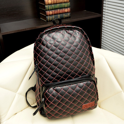 新款繡線菱格包 學(xué)院風(fēng)潮流女孩的時(shí)尚之選